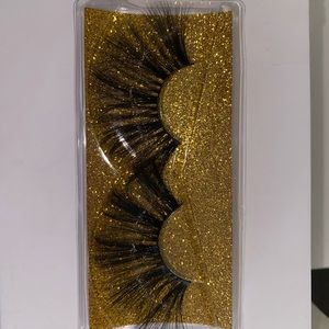 Mink lashes